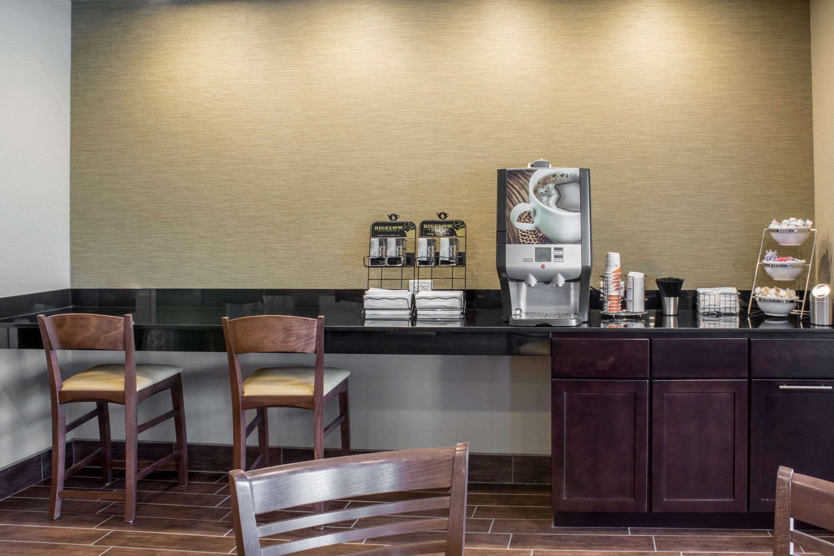 Sleep Inn & Suites Fort Dodge Kültér fotó