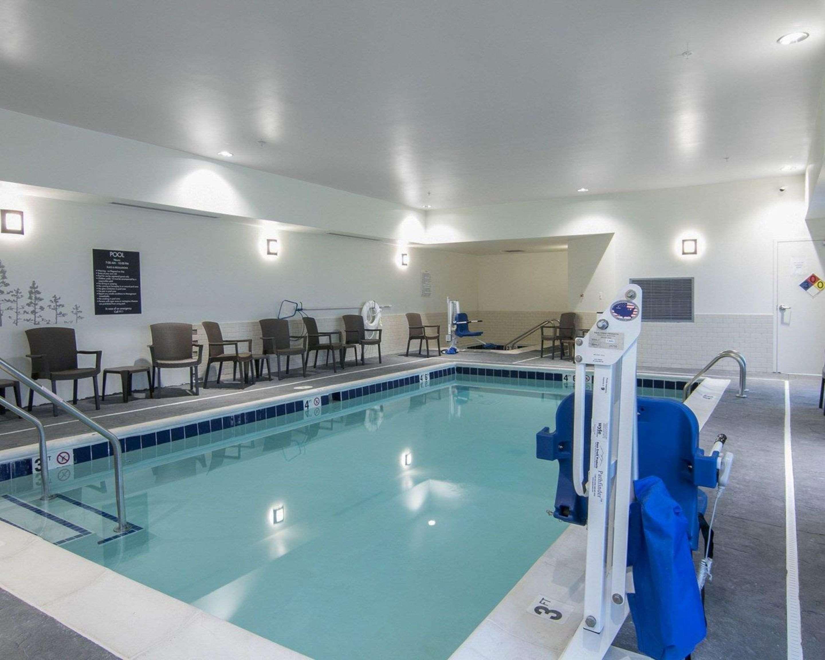 Sleep Inn & Suites Fort Dodge Kültér fotó